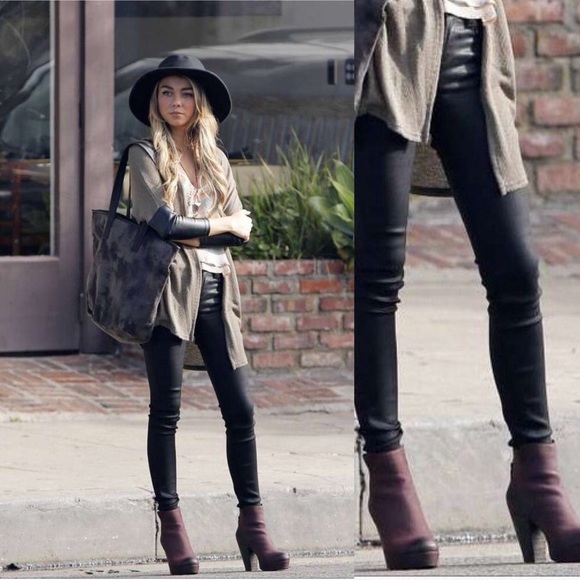 Steve Madden Shoes - Steve Madden Roadruna Booties Color Wine Size 7.5